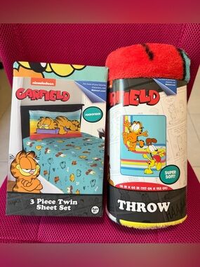 Garfield Kids Fleece Throw Blanket/ 3 Piece Twin Sheet Set